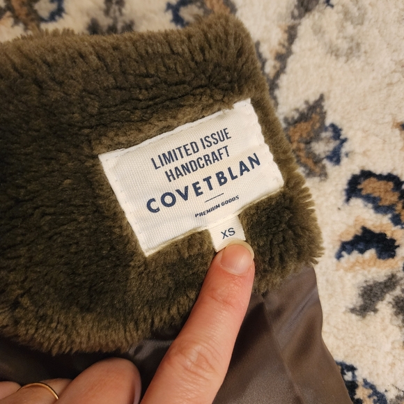 Cozy Shacket - Picture 4 of 5